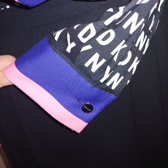 DKNY Print Blouse - Picture 4 of 8